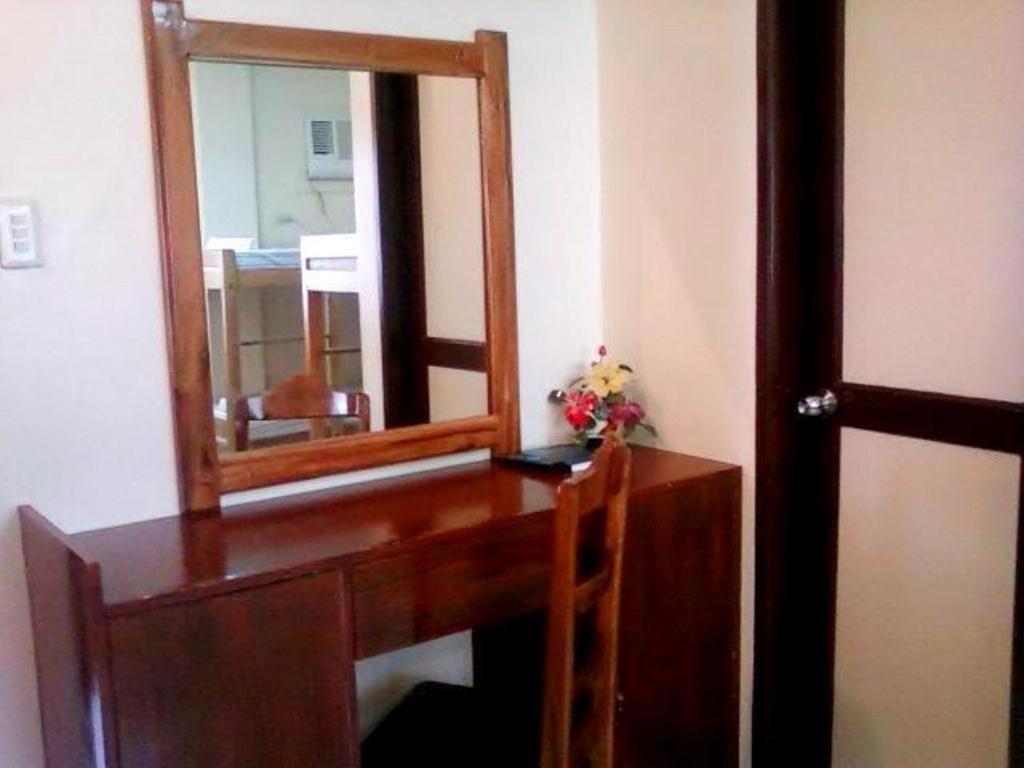 Balayong Pension Puerto Princesa Room photo